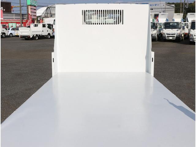 キャンター ダンプ 全低床強化ダンプ三方開 3トン積 5速MT3ペダル キーレス 中間ピン2個 電格ミラー フォグランプ バイザーマット 極東製荷台DD02-31 荷台寸法305-160-38 3t積 F5(27枚目)