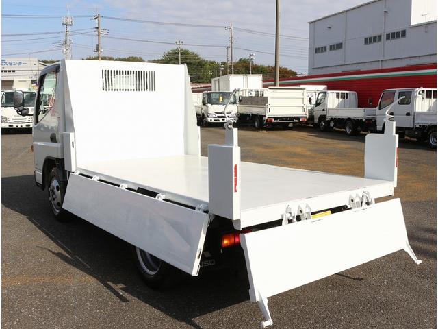 キャンター ダンプ 全低床強化ダンプ三方開 3トン積 5速MT3ペダル キーレス 中間ピン2個 電格ミラー フォグランプ バイザーマット 極東製荷台DD02-31 荷台寸法305-160-38 3t積 F5(30枚目)