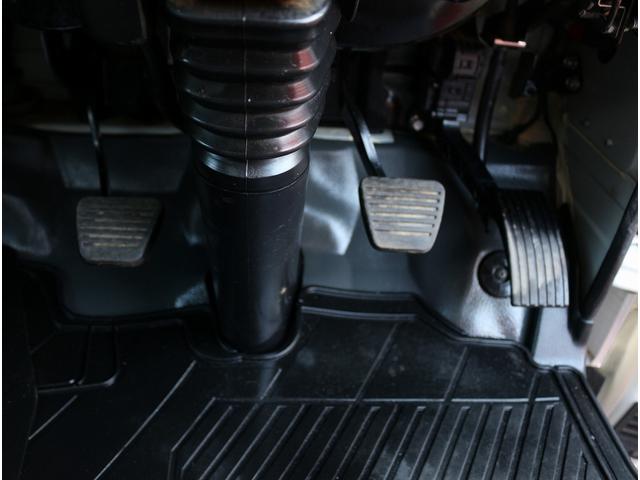 キャンター ダンプ 全低床強化ダンプ三方開 3トン積 5速MT3ペダル キーレス 中間ピン2個 電格ミラー フォグランプ バイザーマット 極東製荷台DD02-31 荷台寸法305-160-38 3t積 F5(41枚目)