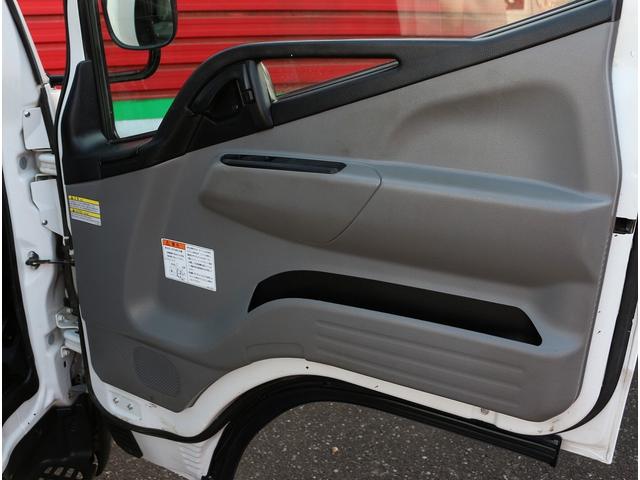 キャンター ダンプ 全低床強化ダンプ三方開 3トン積 5速MT3ペダル キーレス 中間ピン2個 電格ミラー フォグランプ バイザーマット 極東製荷台DD02-31 荷台寸法305-160-38 3t積 F5(45枚目)