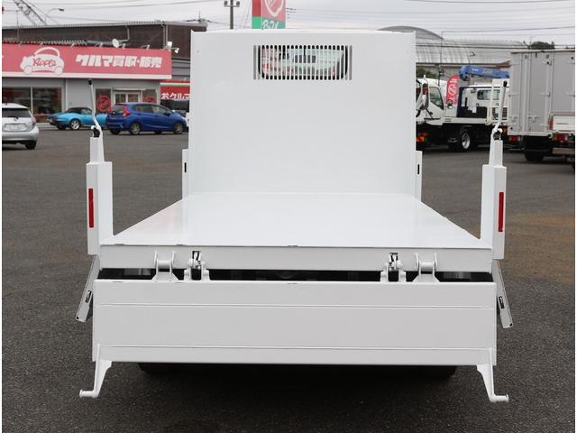 キャンター 全低床ダンプ　２ｔ　全低床強化ダンプ　５ＭＴ　衝突軽減ブレーキ付き！　車線逸脱警報装置　トラクションコントロール　新明和製ＤＲ２－０１１０ＳＹ　３方開　中間ピン　キーレス＆スペアキー　左電動格納ミラー　ＥＴＣ（22枚目）