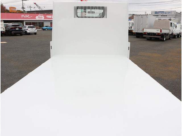 キャンター 全低床ダンプ　２ｔ　全低床強化ダンプ　５ＭＴ　衝突軽減ブレーキ付き！　車線逸脱警報装置　トラクションコントロール　新明和製ＤＲ２－０１１０ＳＹ　３方開　中間ピン　キーレス＆スペアキー　左電動格納ミラー　ＥＴＣ（23枚目）