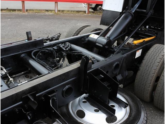 キャンター 全低床ダンプ　２ｔ　全低床強化ダンプ　５ＭＴ　衝突軽減ブレーキ付き！　車線逸脱警報装置　トラクションコントロール　新明和製ＤＲ２－０１１０ＳＹ　３方開　中間ピン　キーレス＆スペアキー　左電動格納ミラー　ＥＴＣ（36枚目）