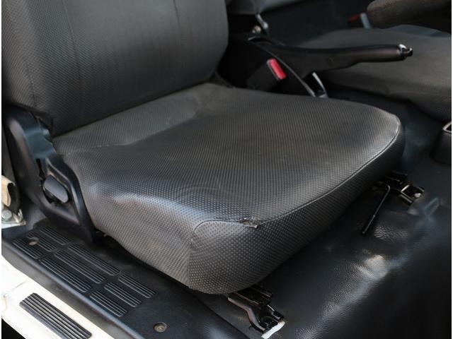 キャンター 全低床ダンプ　２ｔ　全低床強化ダンプ　５ＭＴ　衝突軽減ブレーキ付き！　車線逸脱警報装置　トラクションコントロール　新明和製ＤＲ２－０１１０ＳＹ　３方開　中間ピン　キーレス＆スペアキー　左電動格納ミラー　ＥＴＣ（51枚目）