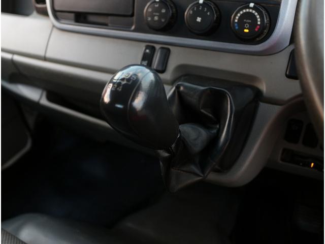 キャンター 全低床ダンプ　２ｔ　全低床強化ダンプ　５ＭＴ　衝突軽減ブレーキ付き！　車線逸脱警報装置　トラクションコントロール　新明和製ＤＲ２－０１１０ＳＹ　３方開　中間ピン　キーレス＆スペアキー　左電動格納ミラー　ＥＴＣ（55枚目）