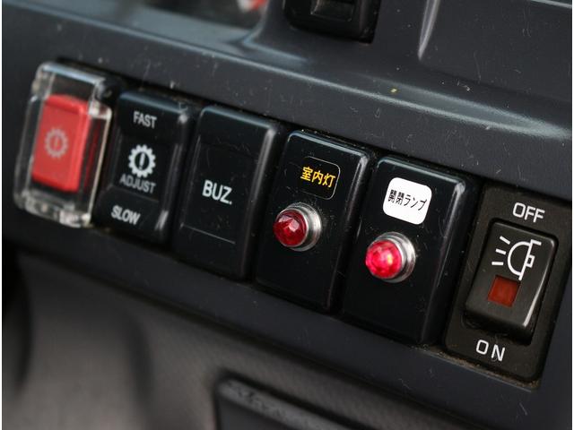 エルフトラック アルミV 1.5トン積 パネルV 三扉開カギ付 キーレス バックカメラ 室内灯ブザー アイドリングS 電格ミラー 拡声器ノボル製 ラッシングレール パブコ製 箱寸法308-164-197(64枚目)