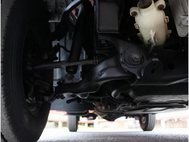 ダイナトラック 1t積載 Wキャブ 3.0ディーゼルターボ 5MT 6人乗り フォグライト付き 後輪シングルタイヤ バイザー&フロアマット 3方開 荷台寸210/160/38 普通免許対応 車両総重量3130キロ(31枚目)