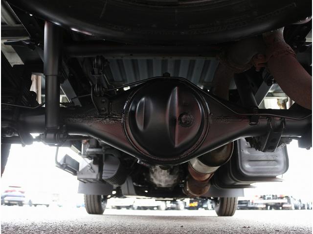 ダイナトラック 1t積載 Wキャブ 3.0ディーゼルターボ 5MT 6人乗り フォグライト付き 後輪シングルタイヤ バイザー&フロアマット 3方開 荷台寸210/160/38 普通免許対応 車両総重量3130キロ(33枚目)