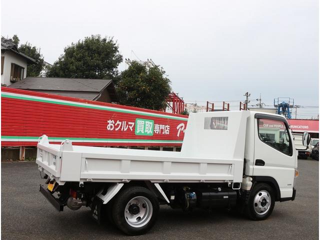 キャンター 　２ｔ積載　全低床強化ダンプ　５ＭＴ　衝突軽減ブレーキ　車線逸脱警報装置　トラクションコントロール　キーレス＆スペアキー　左電動格納ミラー　ＥＴＣ　３方開　中間ピン２本　車両総重量４９２５キロ（12枚目）