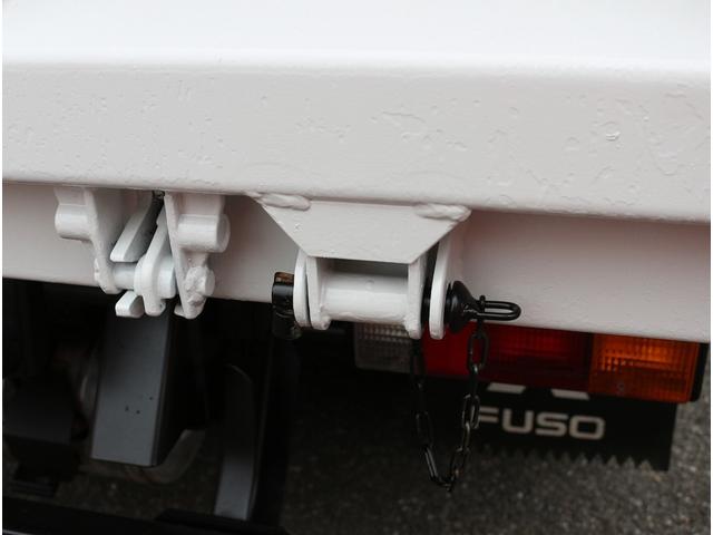 キャンター 　２ｔ積載　全低床強化ダンプ　５ＭＴ　衝突軽減ブレーキ　車線逸脱警報装置　トラクションコントロール　キーレス＆スペアキー　左電動格納ミラー　ＥＴＣ　３方開　中間ピン２本　車両総重量４９２５キロ（15枚目）