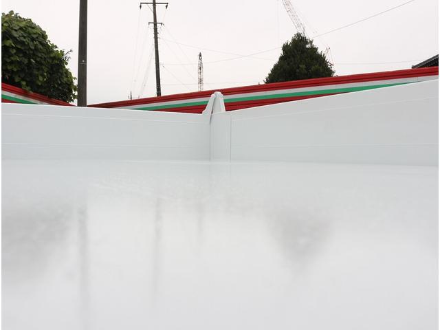 キャンター 　２ｔ積載　全低床強化ダンプ　５ＭＴ　衝突軽減ブレーキ　車線逸脱警報装置　トラクションコントロール　キーレス＆スペアキー　左電動格納ミラー　ＥＴＣ　３方開　中間ピン２本　車両総重量４９２５キロ（18枚目）