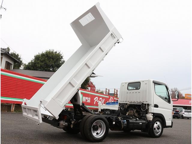 キャンター 　２ｔ積載　全低床強化ダンプ　５ＭＴ　衝突軽減ブレーキ　車線逸脱警報装置　トラクションコントロール　キーレス＆スペアキー　左電動格納ミラー　ＥＴＣ　３方開　中間ピン２本　車両総重量４９２５キロ（33枚目）