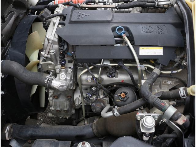 キャンター 　２ｔ積載　全低床強化ダンプ　５ＭＴ　衝突軽減ブレーキ　車線逸脱警報装置　トラクションコントロール　キーレス＆スペアキー　左電動格納ミラー　ＥＴＣ　３方開　中間ピン２本　車両総重量４９２５キロ（47枚目）