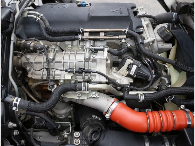 キャンター 　２ｔ積載　全低床強化ダンプ　５ＭＴ　衝突軽減ブレーキ　車線逸脱警報装置　トラクションコントロール　キーレス＆スペアキー　左電動格納ミラー　ＥＴＣ　３方開　中間ピン２本　車両総重量４９２５キロ（48枚目）