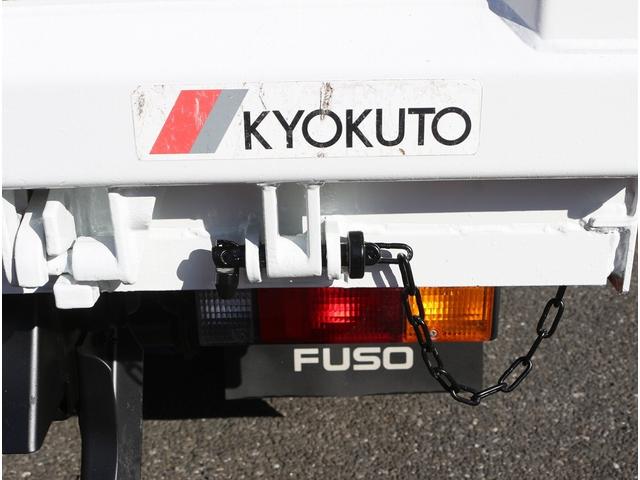 キャンター 全低床ダンプ　３ｔ　全低床強化ダンプ　５ＭＴ　車線逸脱警報装置　キーレス　ＥＴＣ　極東開発ＤＤ０２－３１　荷台寸３０４／１６０／３８　１０尺　３方開　中間ピン２本　コボレーン　ＳＴタイヤ　車両総重量６０１５キロ（15枚目）