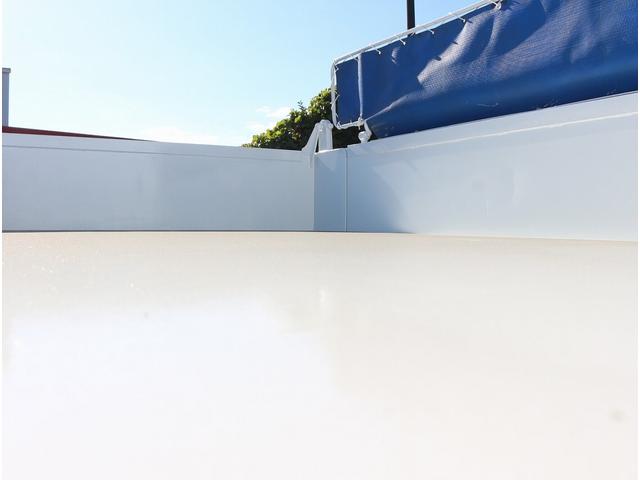 キャンター 全低床ダンプ　３ｔ　全低床強化ダンプ　５ＭＴ　車線逸脱警報装置　キーレス　ＥＴＣ　極東開発ＤＤ０２－３１　荷台寸３０４／１６０／３８　１０尺　３方開　中間ピン２本　コボレーン　ＳＴタイヤ　車両総重量６０１５キロ（23枚目）