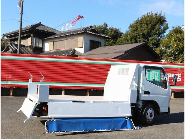 キャンター 全低床ダンプ　３ｔ　全低床強化ダンプ　５ＭＴ　車線逸脱警報装置　キーレス　ＥＴＣ　極東開発ＤＤ０２－３１　荷台寸３０４／１６０／３８　１０尺　３方開　中間ピン２本　コボレーン　ＳＴタイヤ　車両総重量６０１５キロ（25枚目）