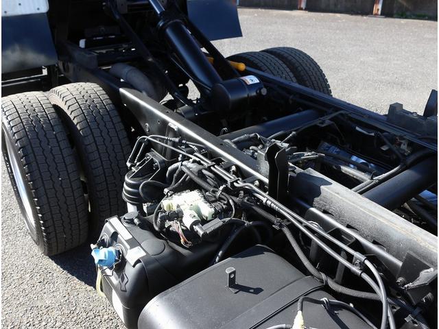 キャンター 全低床ダンプ　３ｔ　全低床強化ダンプ　５ＭＴ　車線逸脱警報装置　キーレス　ＥＴＣ　極東開発ＤＤ０２－３１　荷台寸３０４／１６０／３８　１０尺　３方開　中間ピン２本　コボレーン　ＳＴタイヤ　車両総重量６０１５キロ（45枚目）