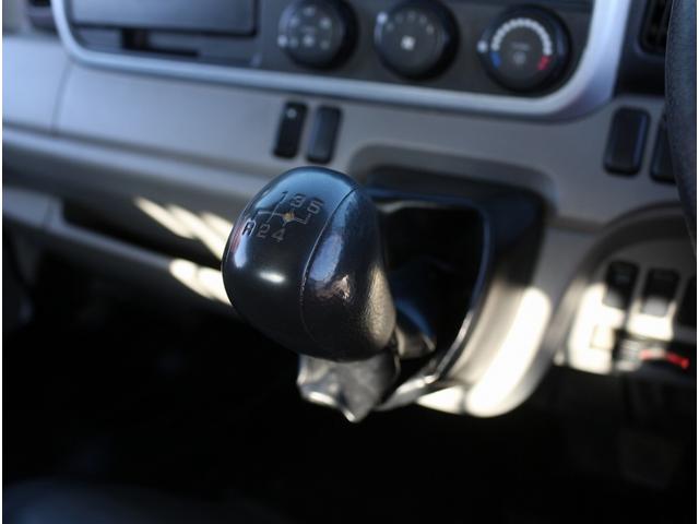 キャンター 全低床ダンプ　３ｔ　全低床強化ダンプ　５ＭＴ　車線逸脱警報装置　キーレス　ＥＴＣ　極東開発ＤＤ０２－３１　荷台寸３０４／１６０／３８　１０尺　３方開　中間ピン２本　コボレーン　ＳＴタイヤ　車両総重量６０１５キロ（62枚目）