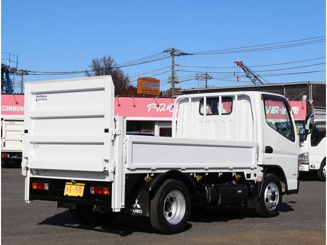 キャンター 　垂直パワーゲート　平ボディ三方開　２．９５トン積　集中ドアロック　レザー調シートカバー　荷台鉄板張り　電格ミラー　　コーナーライト　ドラレコ　荷台寸法３０７－１６０－３２　リフト寸法１１３－１５８（23枚目）