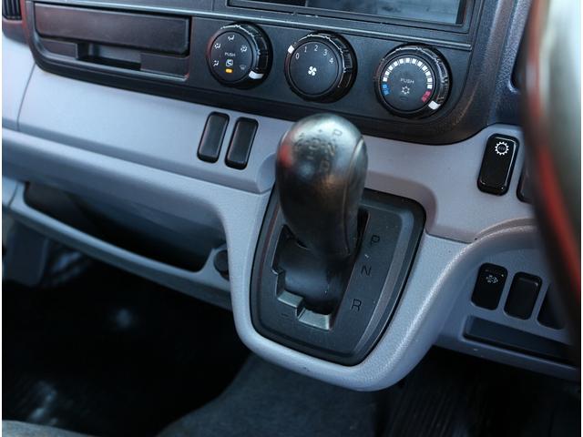 キャンター 　垂直パワーゲート　平ボディ三方開　２．９５トン積　集中ドアロック　レザー調シートカバー　荷台鉄板張り　電格ミラー　　コーナーライト　ドラレコ　荷台寸法３０７－１６０－３２　リフト寸法１１３－１５８（49枚目）