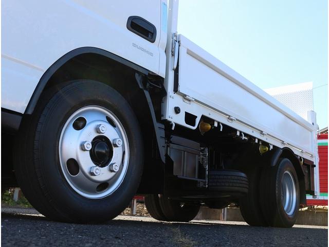 キャンター 　垂直パワーゲート　平ボディ三方開　２．９５トン積　集中ドアロック　レザー調シートカバー　荷台鉄板張り　電格ミラー　　コーナーライト　ドラレコ　荷台寸法３０７－１６０－３２　リフト寸法１１３－１５８（58枚目）