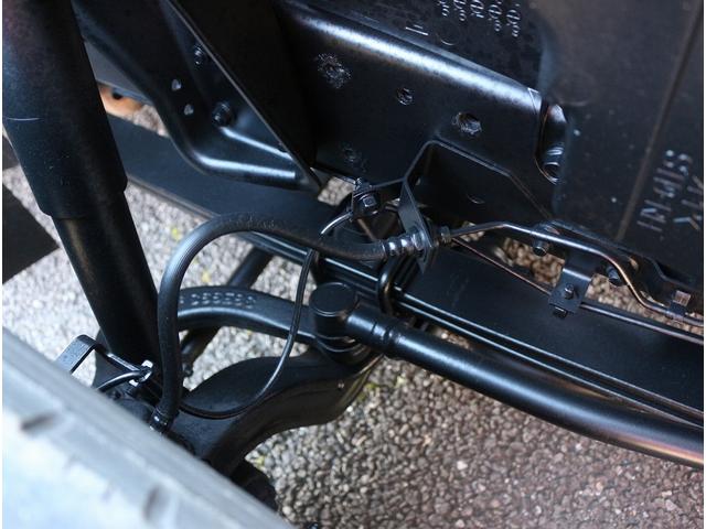 キャンター 　垂直パワーゲート　平ボディ三方開　２．９５トン積　集中ドアロック　レザー調シートカバー　荷台鉄板張り　電格ミラー　　コーナーライト　ドラレコ　荷台寸法３０７－１６０－３２　リフト寸法１１３－１５８（71枚目）