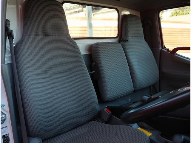 ダイナトラック 　垂直パワーゲート　４ＷＤ車　１．０５トン積　５速ＭＴ３ペダル　集中ドアロック　フォグランプ　サイドＢＯＸ　バイザーマット　ＲＥ０６－１１３３　６００Ｋ　荷台寸法３０５－１６０－３８　リフト８５－１５９（37枚目）