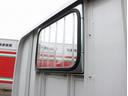 全低床 2t 全低床 平ボディ 5MT 衝突軽減ブレーキ 車線逸脱警報装置 トラクションコントロール メッキパーツ付き 左電動格納ミラー ETC 荷台寸312/161/38 車両総重量4385キロ(26枚目)