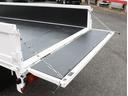 2トン積載3方開 10尺 5速MT 左電格ミラー ETC テールゲートチェーン エコモード Eg型式N04C 荷台寸310-160-38 最大積載量2000キロ 車両総重量4365キロ(21枚目)