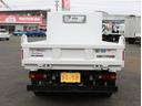 全低床ダンプ　２ｔ　全低床強化ダンプ　５ＭＴ　衝突軽減ブレーキ付き！　車線逸脱警報装置　トラクションコントロール　新明和製ＤＲ２－０１１０ＳＹ　３方開　中間ピン　キーレス＆スペアキー　左電動格納ミラー　ＥＴＣ（14枚目）
