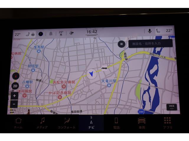 ジープ・コンパス リミテッド　黒革　ＡＣＣ　ＣａｒＰｌａｙ　３６０°カメラ　純正ナビＴＶ　ＬＥＤ　ＥＴＣ　パワーシート／ヒーター／メモリ　ハンドルヒーター　ルーフレール（5枚目）