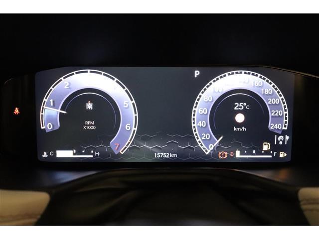 ジープ・コンパス リミテッド　黒革　ＡＣＣ　ＣａｒＰｌａｙ　３６０°カメラ　純正ナビＴＶ　ＬＥＤ　ＥＴＣ　パワーシート／ヒーター／メモリ　ハンドルヒーター　ルーフレール（15枚目）