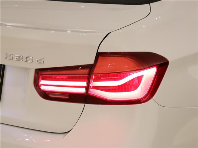 ３シリーズ ３２０ｄ　純正ナビ　ダコタブラックレザーシート　インナーブラックＬＥＤヘッドライト　ＡＣＣ　ＬＫＡ　ＢＳＭ　衝突軽減ブレーキ　前席シートヒーター　ドラレコ　バックカメラ　パドルシフト　メモリーシート　スペアキー（32枚目）