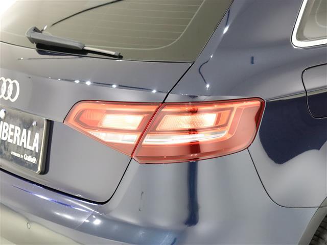 Ａ３ スポーツバック３０ＴＦＳＩ　純正ナビ　フルセグＴＶ・ＣＤ・ＤＶＤ　バーチャルコックピット　Ａｕｄｉプレセンス　Ａｕｄｉサイドアシスト　ＡＣＣ　ＬＫＡ　衝突軽減ブレーキ　バックカメラ　ＥＴＣ２．０　純正１６インチＡＷ　スペアキー（35枚目）