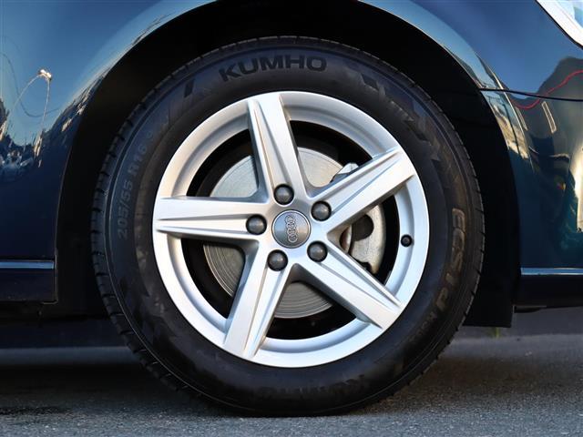 Ａ３ スポーツバック３０ＴＦＳＩ　純正ナビ　フルセグＴＶ・ＣＤ・ＤＶＤ　バーチャルコックピット　Ａｕｄｉプレセンス　Ａｕｄｉサイドアシスト　ＡＣＣ　ＬＫＡ　衝突軽減ブレーキ　バックカメラ　ＥＴＣ２．０　純正１６インチＡＷ　スペアキー（37枚目）