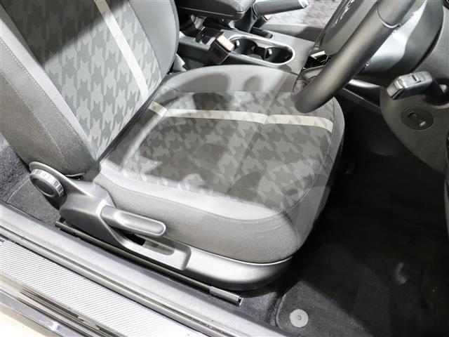 ザ・ビートル デザイン 純正ナビ フルセグTV・DVD・CD ドライブレコーダー前後 衝突軽減ブレーキ BSM バックカメラ LEDヘッドライト O・ZRACING製17インチAW ETC ISOFIX スペアキー(20枚目)