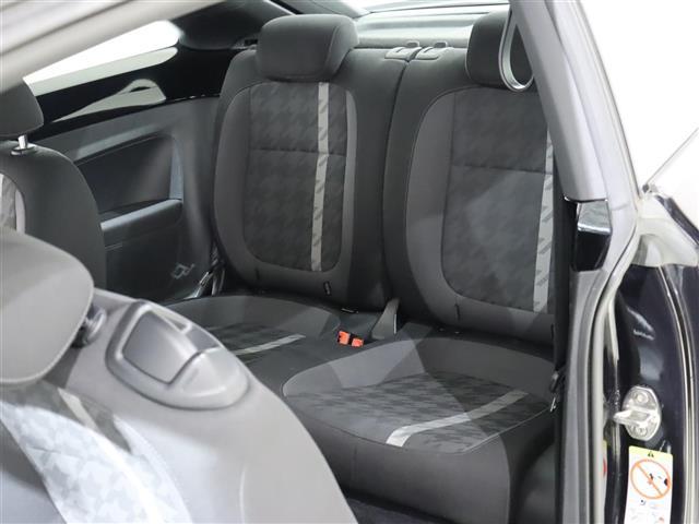 ザ・ビートル デザイン 純正ナビ フルセグTV・DVD・CD ドライブレコーダー前後 衝突軽減ブレーキ BSM バックカメラ LEDヘッドライト O・ZRACING製17インチAW ETC ISOFIX スペアキー(26枚目)