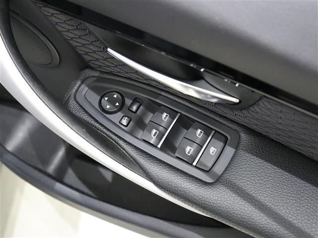 3シリーズ 320iツーリング Mスポーツ 純正ナビパワーシートバックモニターETCインテリジェントセーフティ車線変更警告車線逸脱警告スマートキープッシュスタート(17枚目)