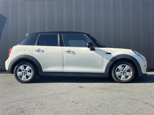 MINI クーパー ペッパーPKG インテリジェントセーフティ ナビ TV BT USB DVD ETC2.0バックカメラ コーナーセンサー 前後どれレコ アンビエントライト アイドリングストップ スマートキーx2(41枚目)