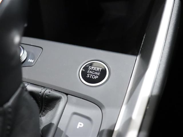 Ａ１スポーツバック ２５ＴＦＳＩ　アドバンスド　純正ナビ　Ｃａｒｐｌａｙ　バーチャルコックピット　衝突軽減ブレーキ　ＡＣＣ　ＢＳＭ　ＬＫＡ　バックカメラ　前席シートヒーター　前後ドライブレコーダー　オートハイビーム　ＥＴＣ２．０　ＬＥＤヘッドライト（8枚目）