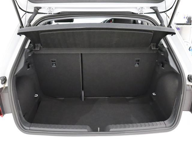 Ａ１スポーツバック ２５ＴＦＳＩ　アドバンスド　純正ナビ　Ｃａｒｐｌａｙ　バーチャルコックピット　衝突軽減ブレーキ　ＡＣＣ　ＢＳＭ　ＬＫＡ　バックカメラ　前席シートヒーター　前後ドライブレコーダー　オートハイビーム　ＥＴＣ２．０　ＬＥＤヘッドライト（31枚目）