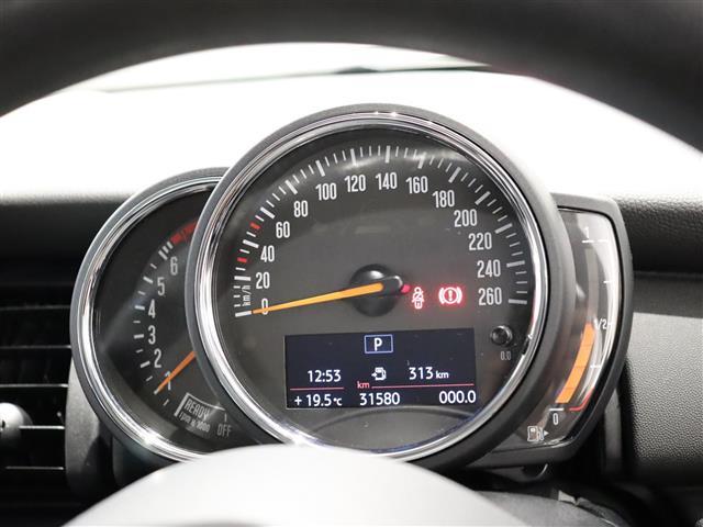 ＭＩＮＩ ヴィクトリア　純正ナビ　衝突軽減ブレーキ　前後ドライブレコーダー　ユニオンジャックリアランプ　ＬＫＡ　オートライト　アイドリングストップ　ＬＥＤヘッドライト　純正アルミホイール　ＵＳＢ　ＥＴＣ　スペアキー（14枚目）
