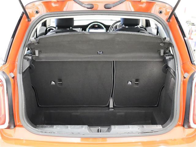 ＭＩＮＩ ヴィクトリア　純正ナビ　衝突軽減ブレーキ　前後ドライブレコーダー　ユニオンジャックリアランプ　ＬＫＡ　オートライト　アイドリングストップ　ＬＥＤヘッドライト　純正アルミホイール　ＵＳＢ　ＥＴＣ　スペアキー（30枚目）