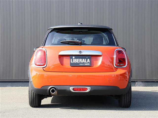 ＭＩＮＩ ヴィクトリア　純正ナビ　衝突軽減ブレーキ　前後ドライブレコーダー　ユニオンジャックリアランプ　ＬＫＡ　オートライト　アイドリングストップ　ＬＥＤヘッドライト　純正アルミホイール　ＵＳＢ　ＥＴＣ　スペアキー（41枚目）