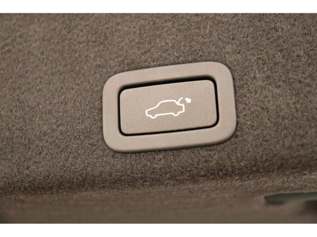 D4 クラシック サンルーフ 黒革シート 純ナビTV Bカメラ ACC 衝突軽減LKA BLIS キセノンライト パワーシート/ヒーター スマートキー プッシュスタート アイドリングストップ ETC(22枚目)