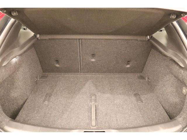 D4 ダイナミックエディション ACC 衝突軽減B LKA BLIS 専用18incAW チャコールテキスタイルシート トールハンマーLED 純正ナビTV バックカメラ パワーシート/ヒーター スマートキー プッシュスタート(22枚目)