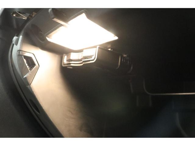 D4 ダイナミックエディション ACC 衝突軽減B LKA BLIS 専用18incAW チャコールテキスタイルシート トールハンマーLED 純正ナビTV バックカメラ パワーシート/ヒーター スマートキー プッシュスタート(37枚目)