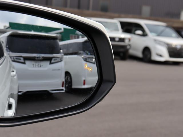 ハイブリッドG セーフティセンス 衝突軽減 サンルーフ 純正9型ナビ レーダークルーズコントロール ブラインドスポット シートヒーター ドライブレコーダー ETC バックカメラ LEDヘッドライト LEDフォグ(8枚目)