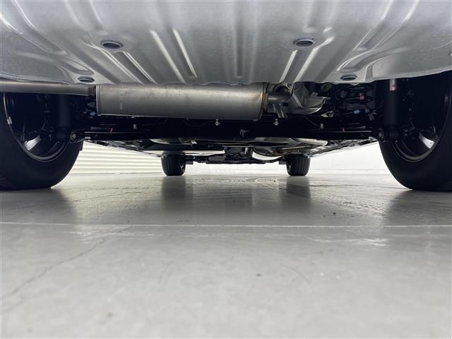 セレナ ｅ－パワー　ハイウェイスターＶ　ＶＤＣ　ウォークスルー　自動（被害軽減）ブレーキ　両側スライドドア　ＵＳＢポート　ダブルエアコン　ＬＤＰ　３列シート　追従クルーズ　ｂｌｕｅｔｏｏｔｈ　ＬＥＤランプ　オートマチックハイビーム　ナビＴＶ（43枚目）